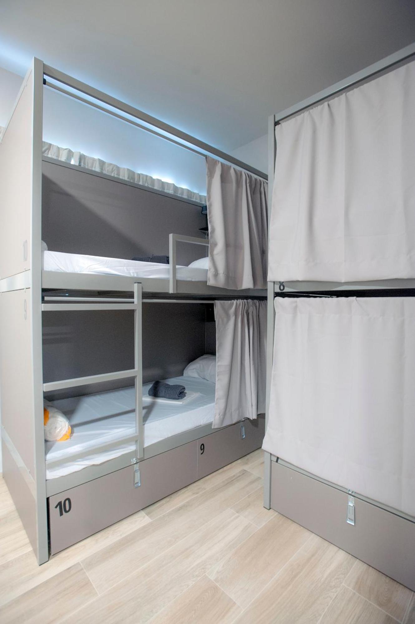 Hostel Dos Estaciones - Free Towels, Coffee & Tea, Remote Check-In Alicante Zewnętrze zdjęcie
