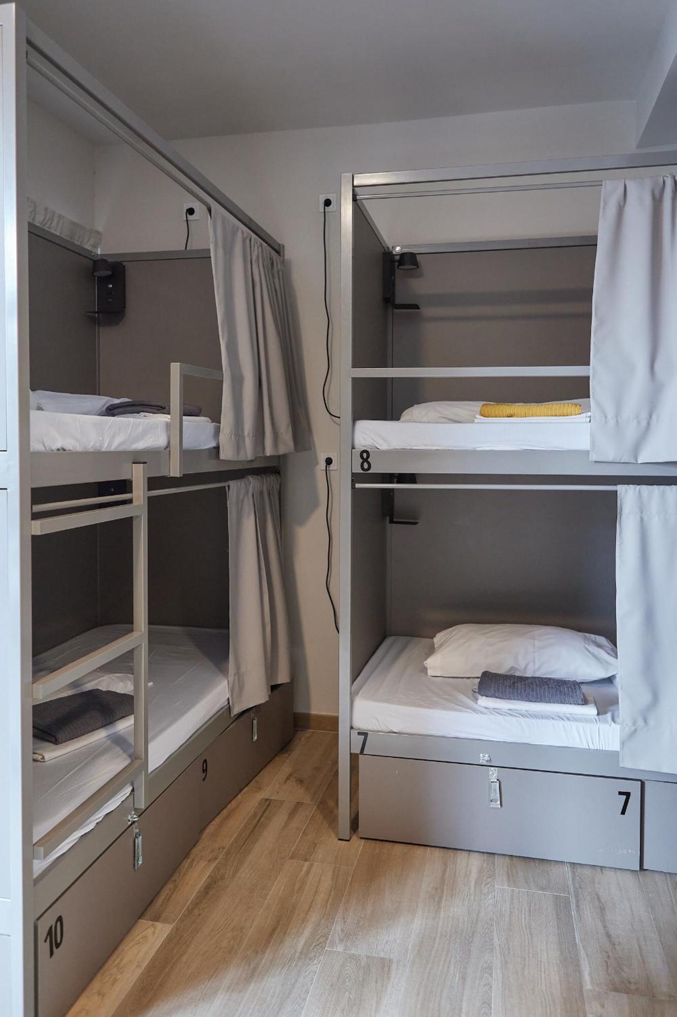 Hostel Dos Estaciones - Free Towels, Coffee & Tea, Remote Check-In Alicante Zewnętrze zdjęcie